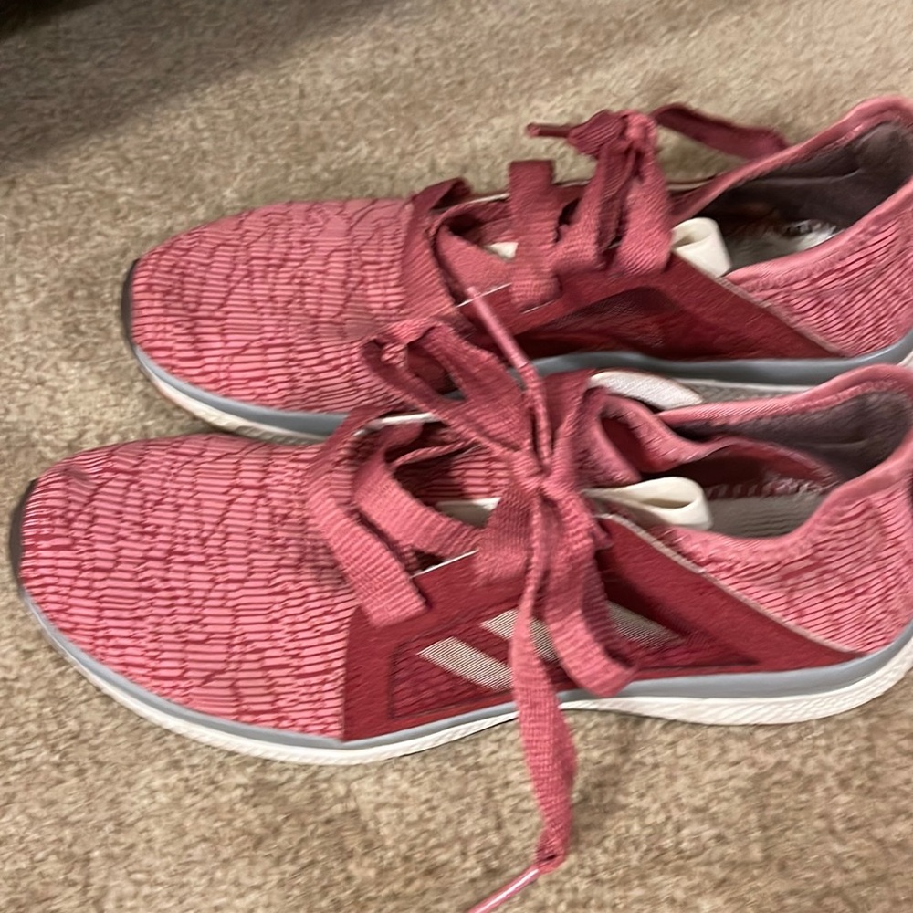 Adidas edge lux sneakers maroon. Not really pink